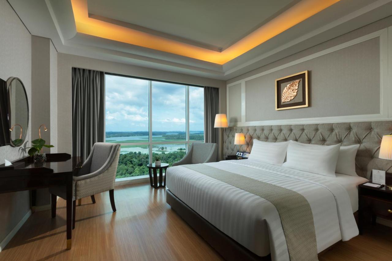 Wyndham Panbil Batam Exterior foto