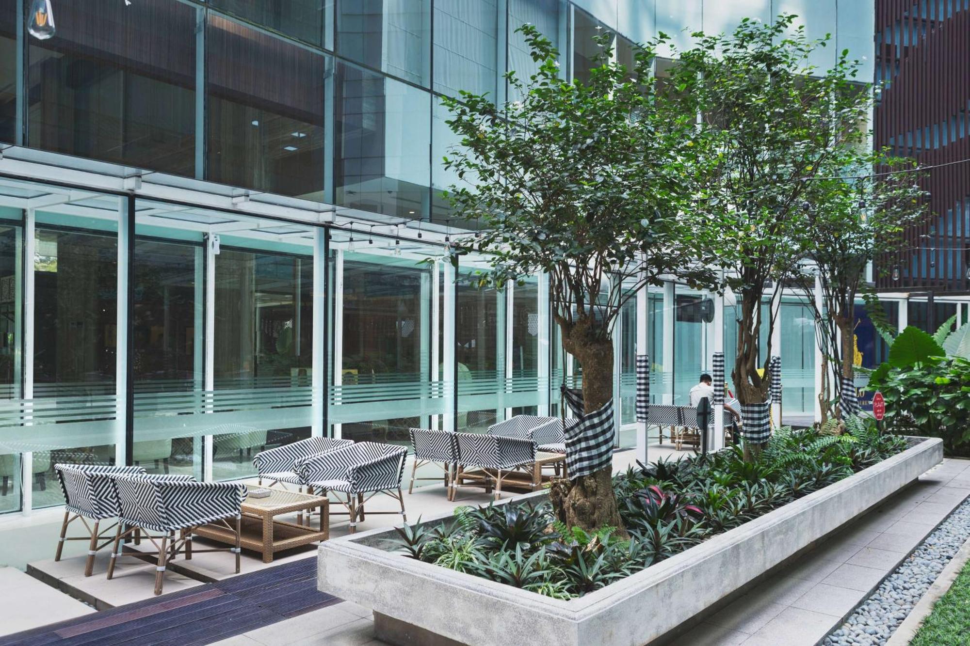 Wyndham Panbil Batam Exterior foto
